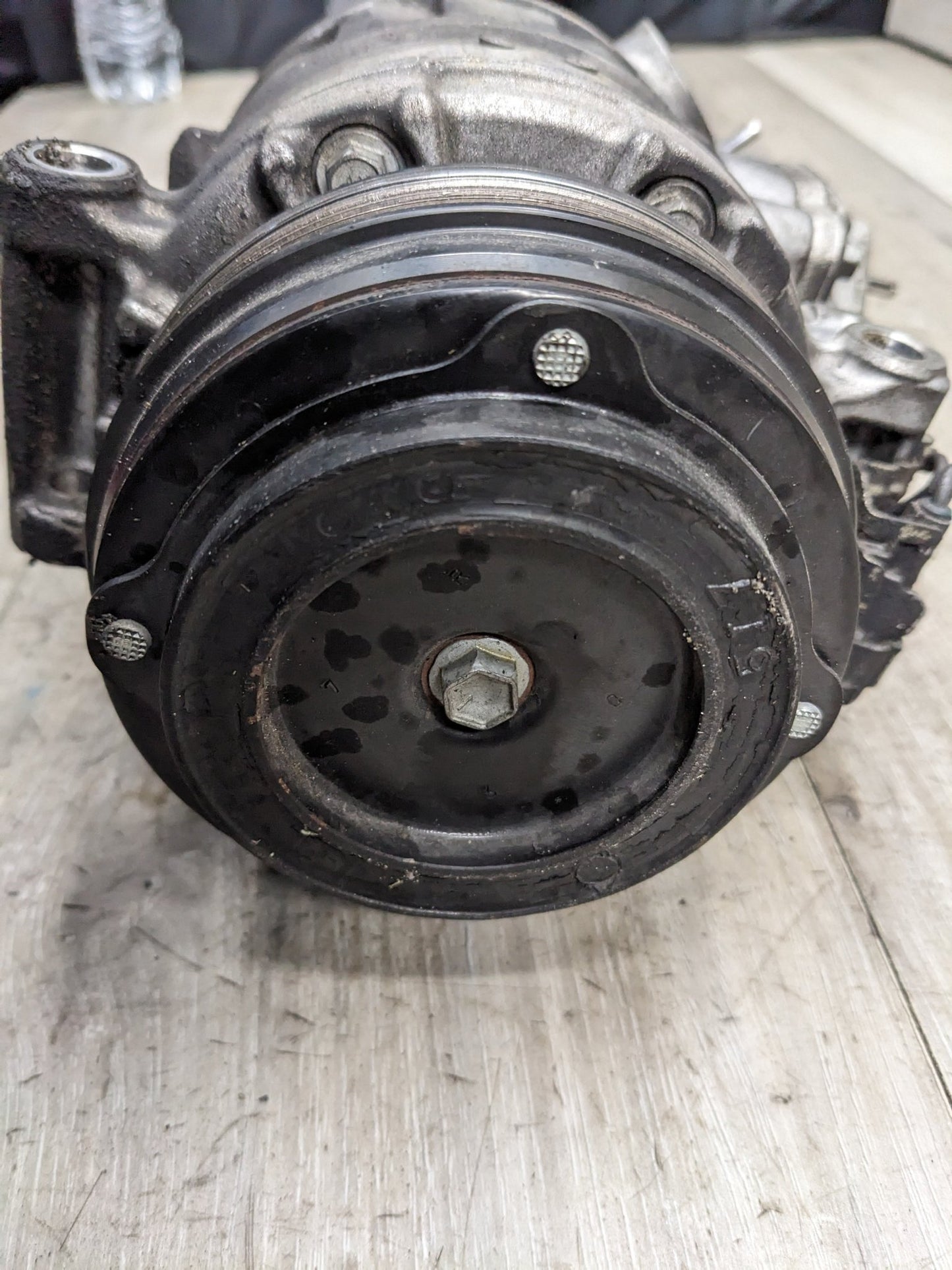 OEM BMW M6 F13 F06 F10 E70 AC Compressor Pump Assembly Air Conditioning N63 S63