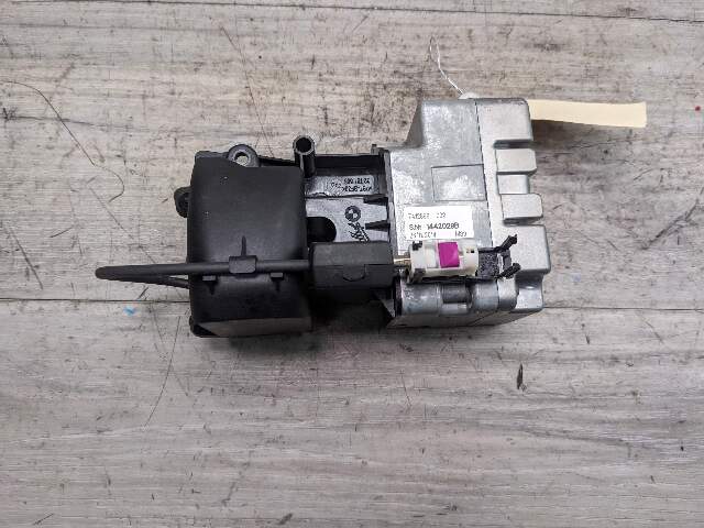 12-15 OEM BMW M6 F06 F12 F13 Rear View Reverse Camera w/ Tailgate Latch