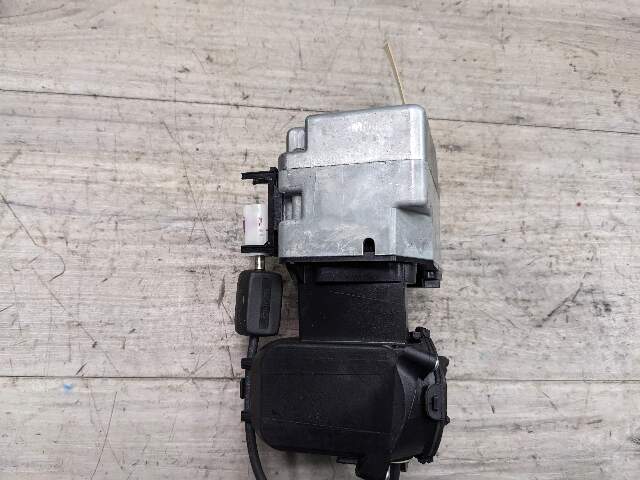 12-15 OEM BMW M6 F06 F12 F13 Rear View Reverse Camera w/ Tailgate Latch