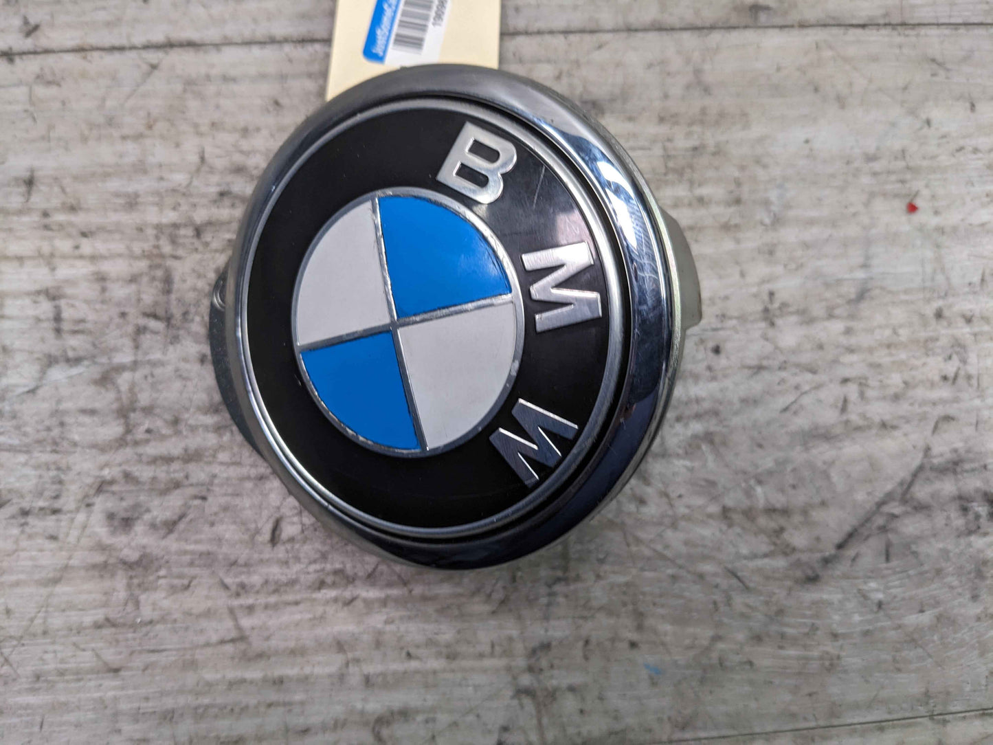 12-18 OEM BMW F13 F12 F06 M6 640i 650i Trunk Lid Emblem Button Ring with RVC