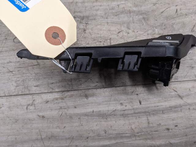 14-18 OEM BMW F15 X5 Front Left Driver Side Door Panel Lock Switch Control