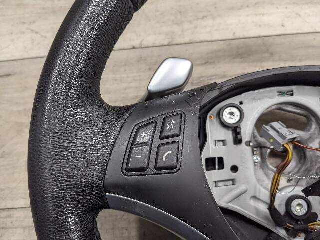 09-15 OEM BMW E82 E90 E93 E84 X1 Steering Wheel Black LEATHER w/Shifters