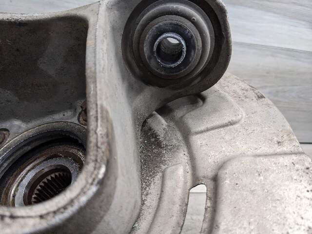 OEM BMW F85 F86 F15 F16 X5 X6 Rear Right Side Spindle Hub Carrier Knuckle