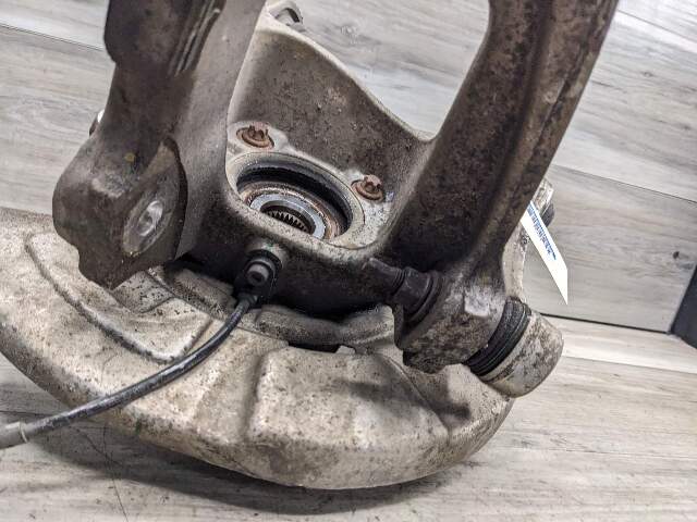 OEM BMW F85 F86 F15 F16 X5 X6 Rear Right Side Spindle Hub Carrier Knuckle