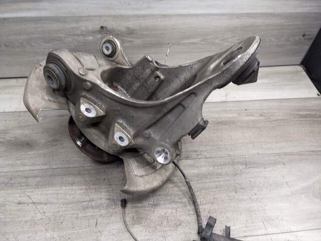 OEM BMW F85 F86 F15 F16 X5 X6 Rear Right Side Spindle Hub Carrier Knuckle