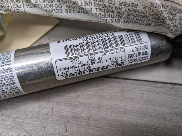 OEM BMW E82 E88 E92 E93 E90 135 335 Rear Engine Turbo Air Duct Inlet