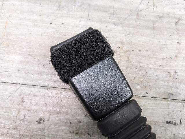13-16 OEM BMW F10 F07 F01 F02 740 M5 Front Right Passenger Side Seatbelt Buckle