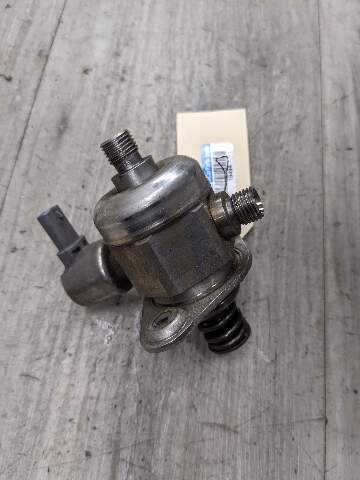 15-20 OEM BMW F80 F82 F83 F87 M2 M3 M4 Engine S55 HPFP High Pressure Fuel Pump