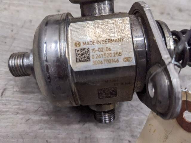 15-20 OEM BMW F80 F82 F83 F87 M2 M3 M4 Engine S55 HPFP High Pressure Fuel Pump