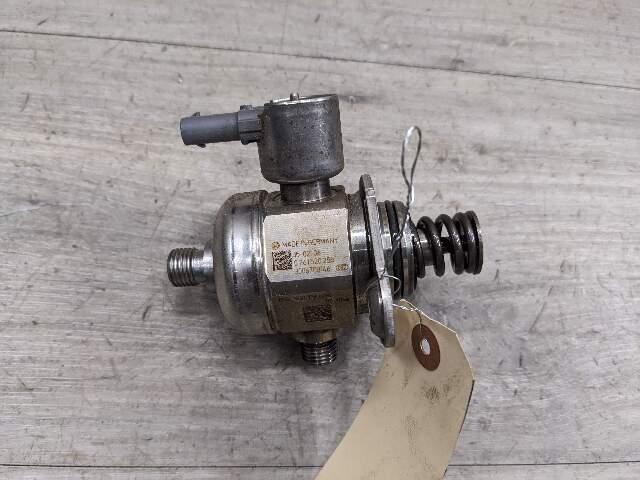 15-20 OEM BMW F80 F82 F83 F87 M2 M3 M4 Engine S55 HPFP High Pressure Fuel Pump