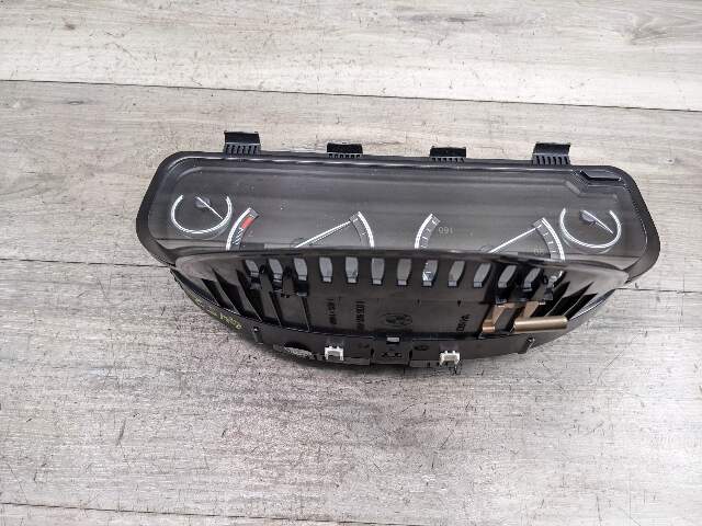 12-19 OEM BMW F10 M5 F12 F13 F06 M6 Instrument Cluster Speedometer Bosch
