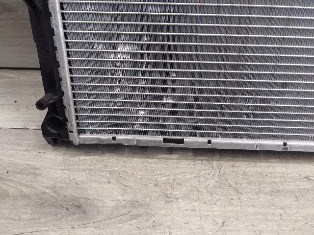 07-13 OEM BMW E82 E84 E88 E89 E90 E92 AT N54 N55 Engine Main Radiator Cooling