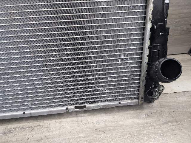 07-13 OEM BMW E82 E84 E88 E89 E90 E92 AT N54 N55 Engine Main Radiator Cooling