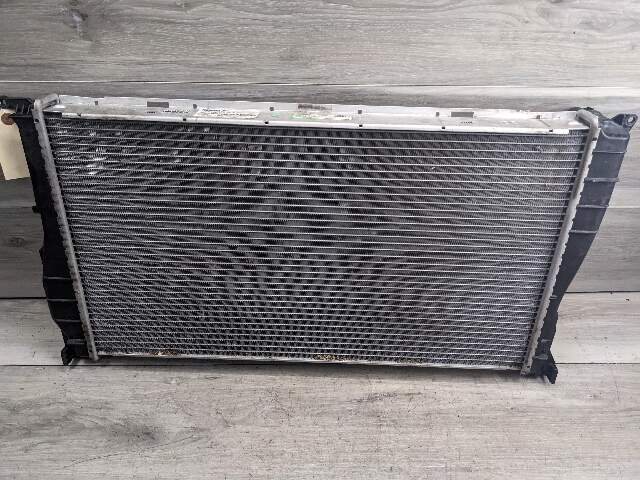 07-13 OEM BMW E82 E84 E88 E89 E90 E92 AT N54 N55 Engine Main Radiator Cooling
