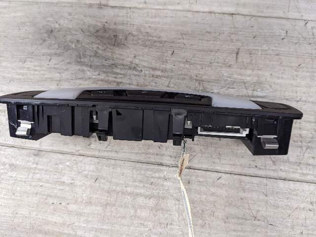 12-17 OEM BMW F23 F33 F83 Convertible Front Overhead Dome Light Reading Lamp