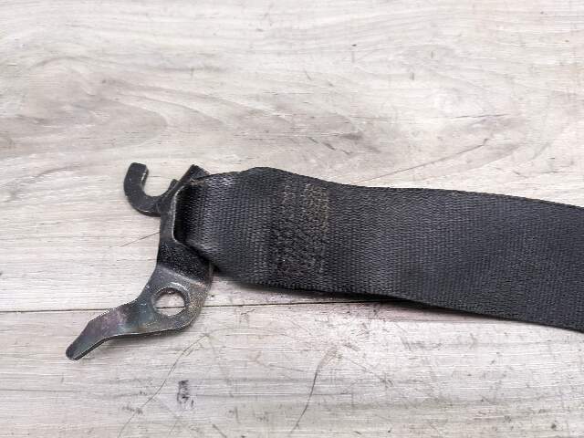 06-11 OEM BMW E90 Front Left Driver Upper Seat Belt Retractor Black