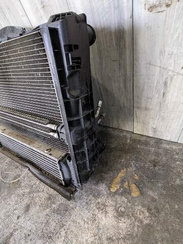 08-13 OEM BMW E90 E92 E93 E82 N55 N54 Main Cooling Radiator W/Fan SET
