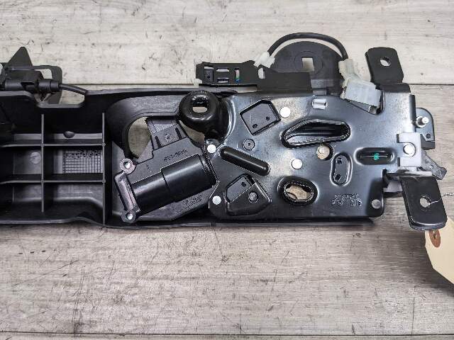 07-13 OEM BMW E93 328 335 M3 Convertible Trunk Lid Lock Mechanism Assembly