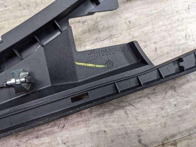 14-16 OEM BMW F22 F23 F87 M2 LCI Center Console Cup Holder Trim Cover Black