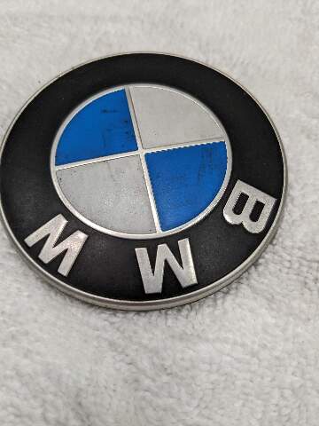 Genuine BMW F22 F30 F32 F80 E90 M2 M3 M4 Rear Trunk Lid Round Emblem 74mm*