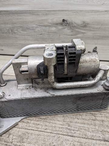 16-20 OEM BMW F22 F30 F32 F36 AC Air Conditioning Compact Condenser with Drier