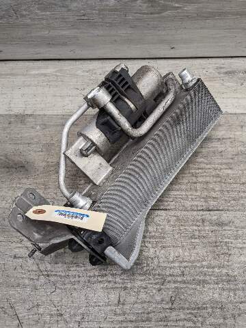 16-20 OEM BMW F22 F30 F32 F36 AC Air Conditioning Compact Condenser with Drier
