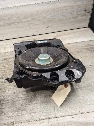 OEM BMW F22 F36 F30 F33 F34 230 335 428 435 Sub Subwoofers HiFi Audio Speaker