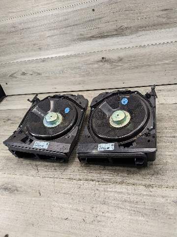 OEM BMW F22 F36 F30 F33 F34 230 335 428 435 Sub Subwoofers HiFi Audio Speaker