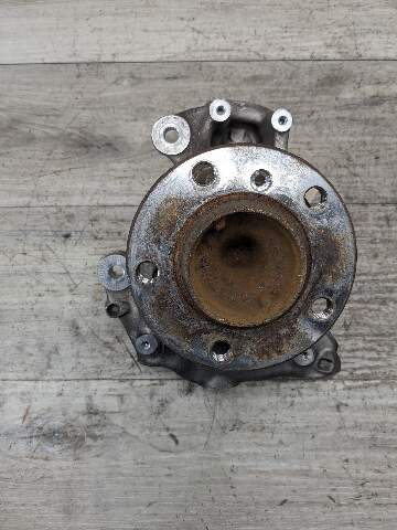 12-18 OEM BMW F30 F31 Sedan RWD Front Right Hub Knuckle Wheel Bearing Carrier