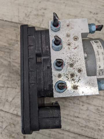 13-18 OEM BMW F20 F22 F23 F30 ABS Ant Lock Brake Pump Control Module Unit