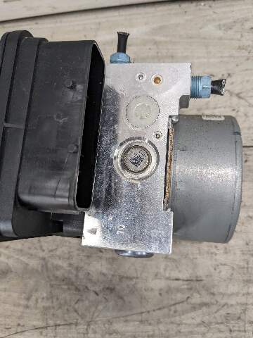 13-18 OEM BMW F20 F22 F23 F30 ABS Ant Lock Brake Pump Control Module Unit