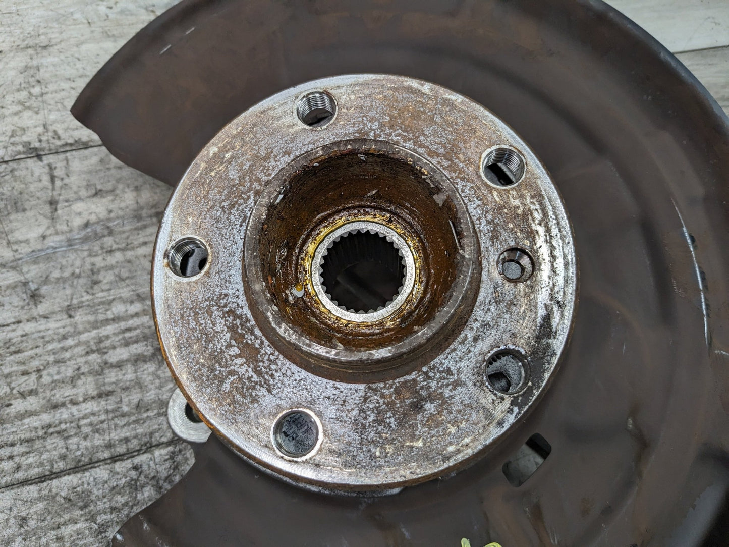 14-20 OEM BMW F22 F23 Rear Suspension Right Knuckle Wheel Hub Spindle Bearing