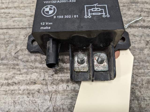 OEM BMW F10 F13 F02 F30 F32 F06 F80 F82 M3 M4 M6 Cooling Fan Relay Control 130A