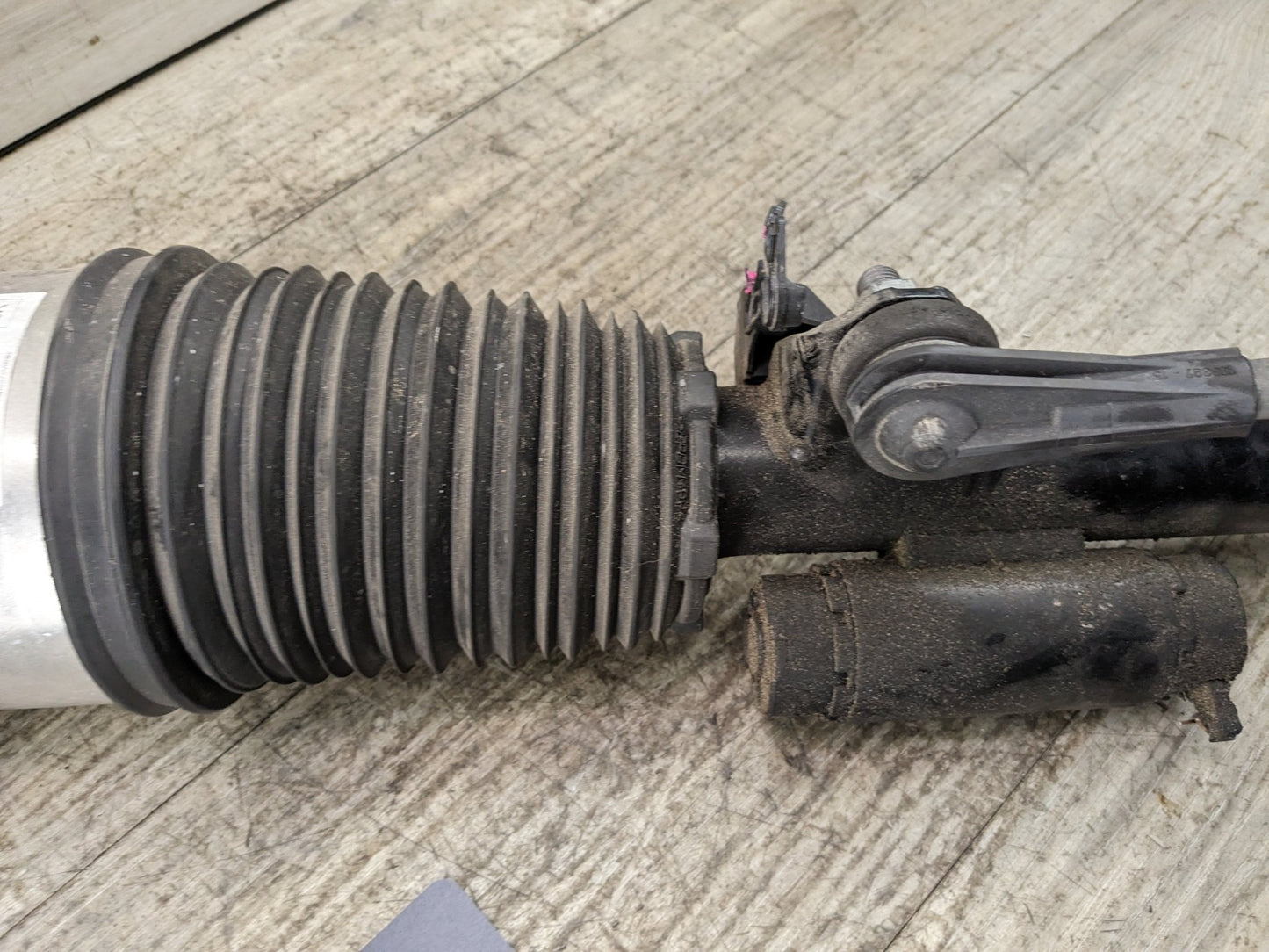 14-19 OEM BMW G11 G12 740 750 Front Drive Side Air Suspension Shock Absorber*