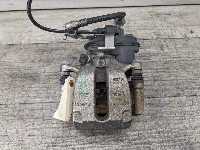 16-21 OEM BMW G11 G12 740 750 Rear Right Passenger Side Brake Caliper Gray