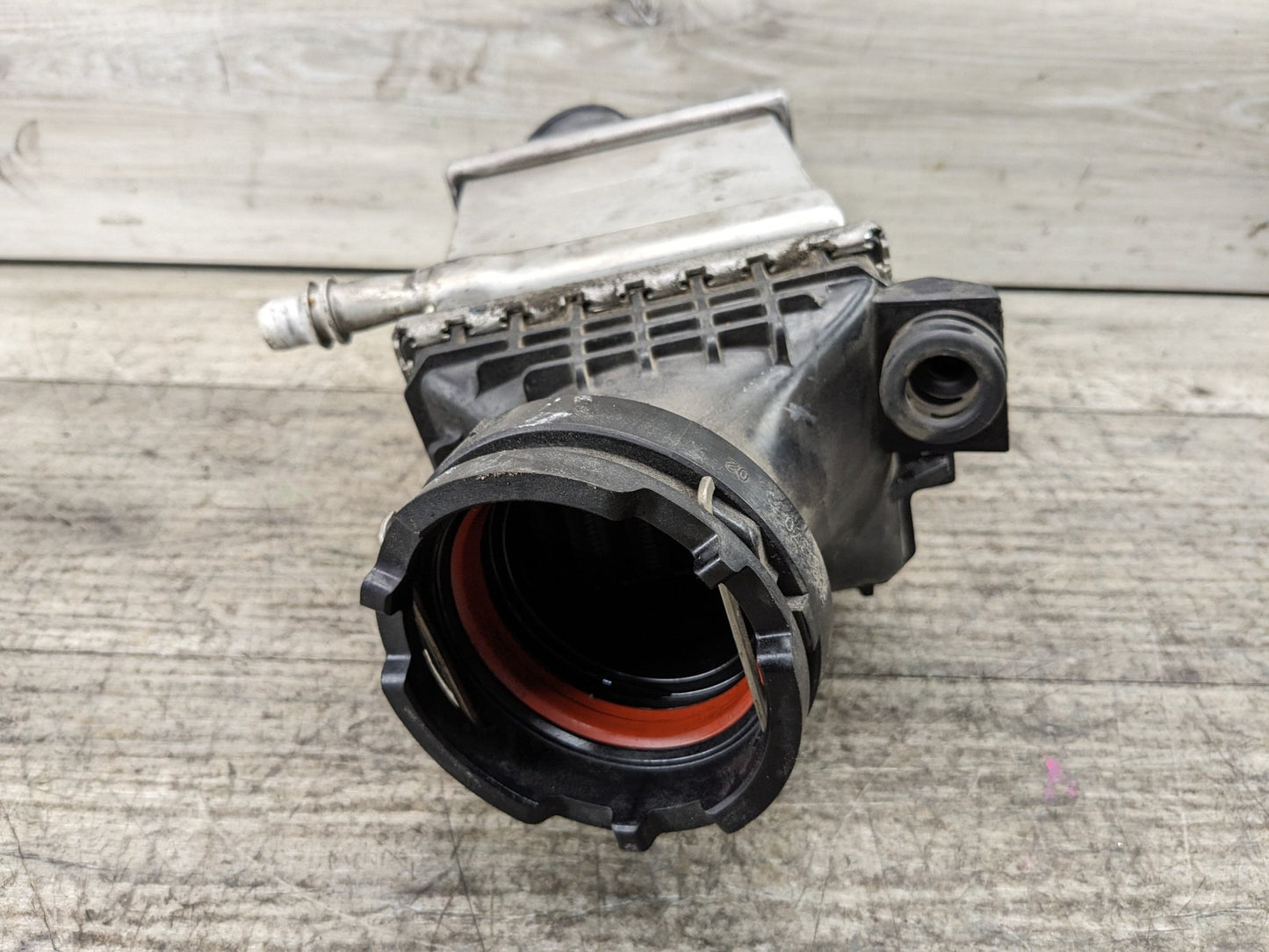 16-19 OEM BMW G30 G12 M550 750 N63R Turbocharger Intercooler Air Cooler 1-4
