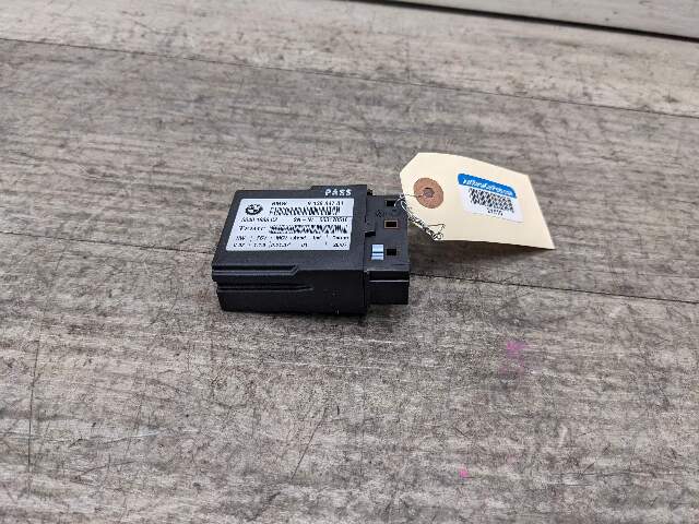 07-10 OEM BMW E92 Left Right Seat Belt Control LCPA Module Unit