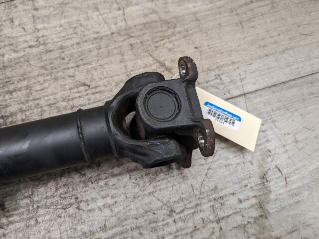 OEM BMW F22 F23 F30 F32 F33 F36 Front Driveshaft Drive Shaft Axle Propeller