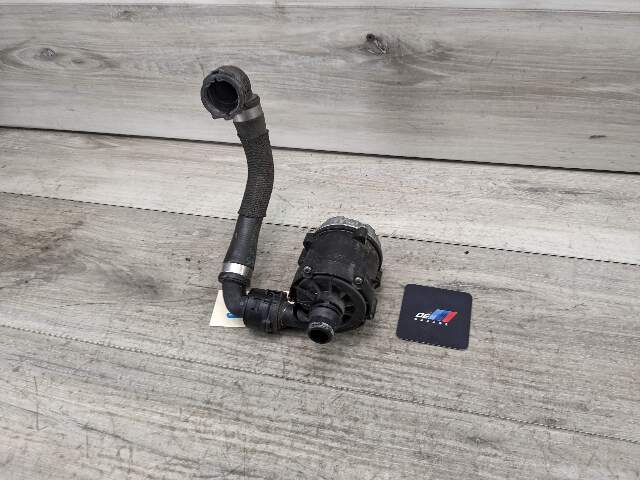 16-24 OEM BMW F90 G11 G12 G30 M5 Engine Electric Auxiliary Water Coolant Pump