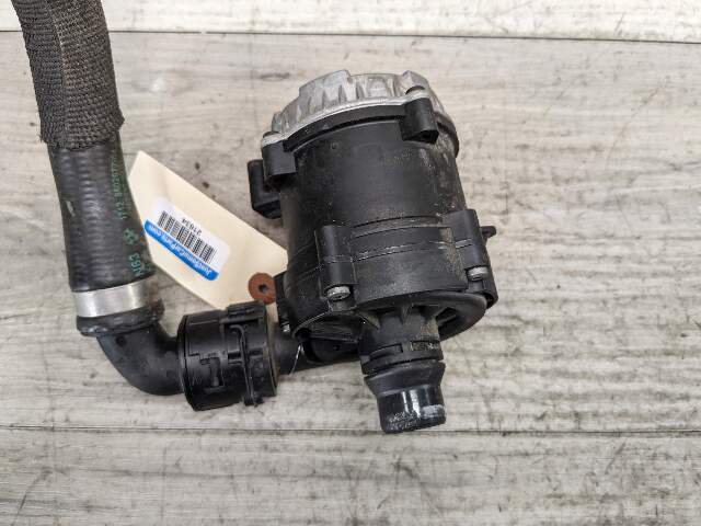 16-24 OEM BMW F90 G11 G12 G30 M5 Engine Electric Auxiliary Water Coolant Pump