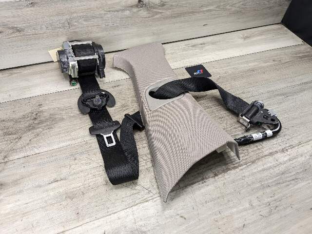 OEM BMW F15 F16 F85 F86 X5 X6 Front Right Seat Belt Seatbelt Retractor