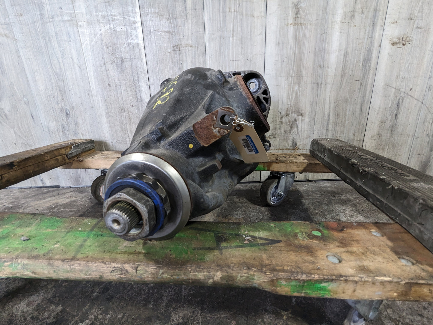 12-17 OEM BMW F30 F32 F36 335 435 MT Manual Rear Differential Ratio 3.23 124k