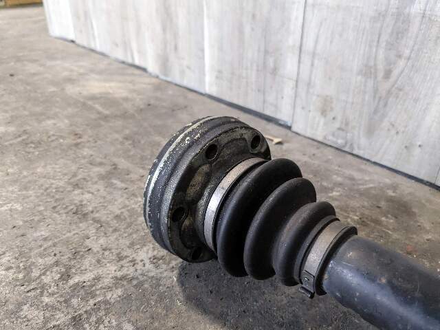 07-13 OEM BMW E88 E90 E82 DCT / MT Rear Right Axle Output Half Shaft Assembly