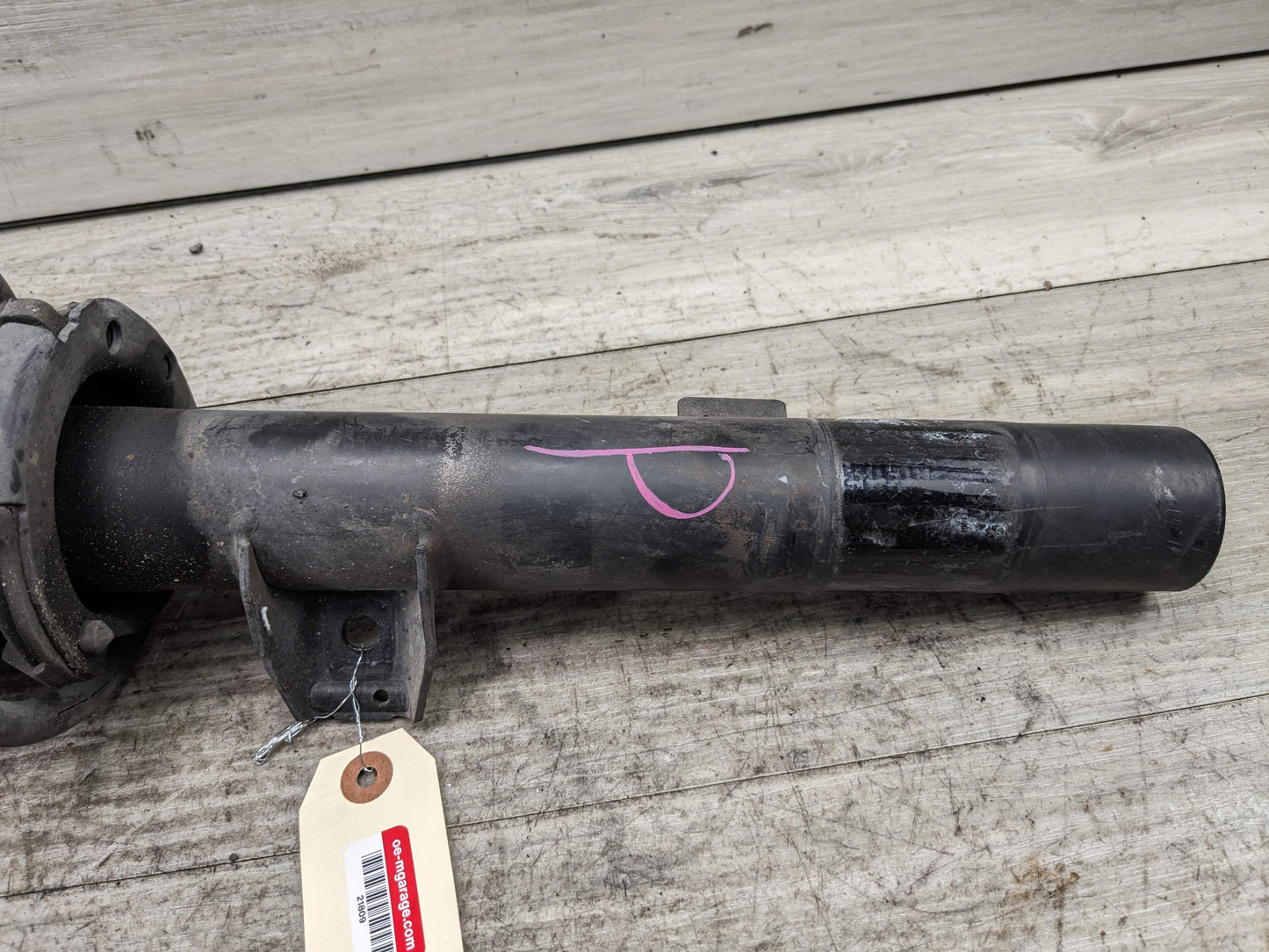 08-13 OEM BMW E82 Coupe Front Right Passenger M Sports Suspension Strut Absorber