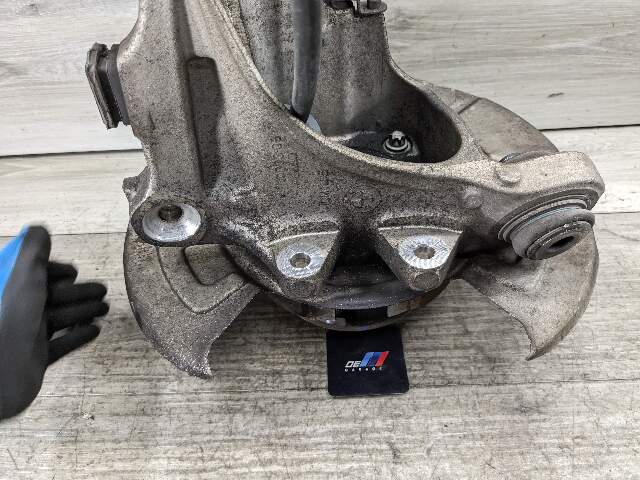 OEM BMW E70 F15 F16 F85 F86 X5 X6 Rear Left Driver Spindle Hub Carrier Knuckle