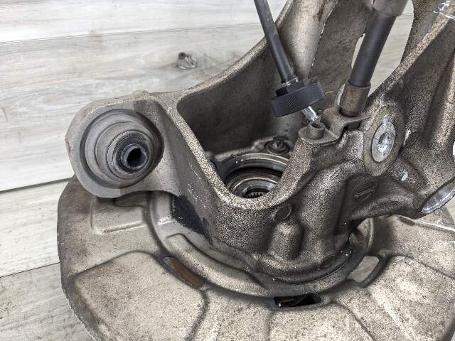 OEM BMW E70 F15 F16 F85 F86 X5 X6 Rear Left Driver Spindle Hub Carrier Knuckle