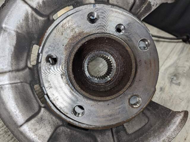 OEM BMW E70 F15 F16 F85 F86 X5 X6 Rear Left Driver Spindle Hub Carrier Knuckle