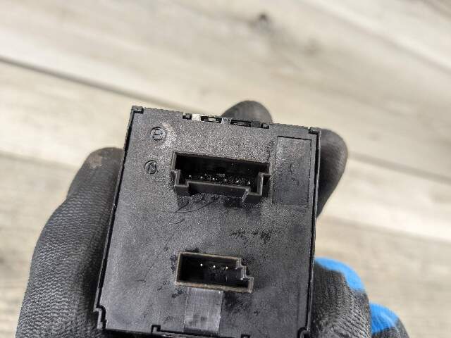 04-13 OEM BMW E90 E92 E93 Center Door Lock Hazard Warning Flasher Control Switch