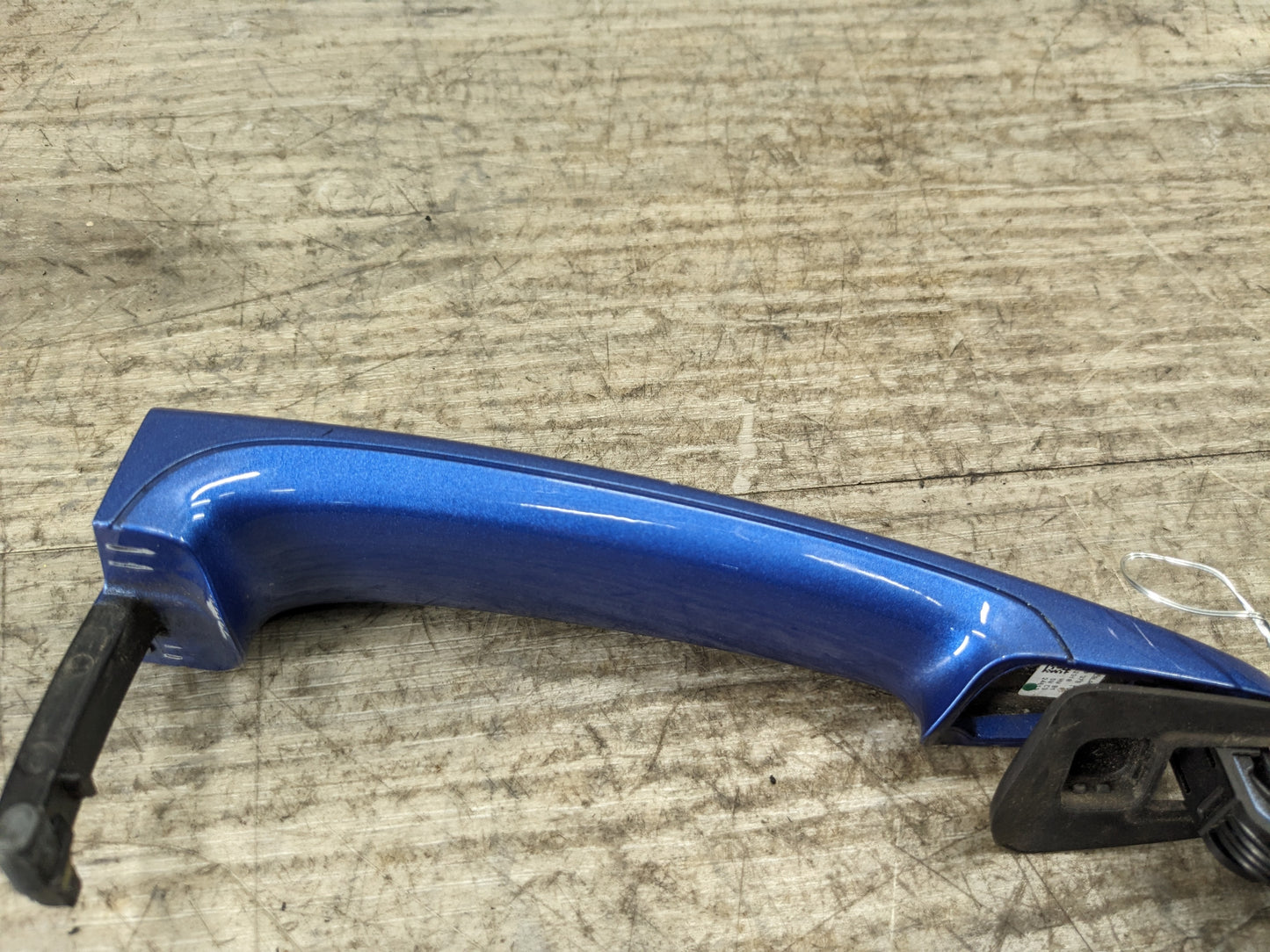 12-18 OEM BMW F30 F32 F36 Front Right Passenger Door Handle COMFORT ACCESS Blue