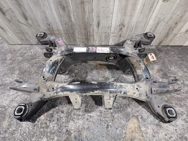 15-18 OEM BMW F85 X5M F86 X6M Rear Subframe Crossmember Suspension Carrier